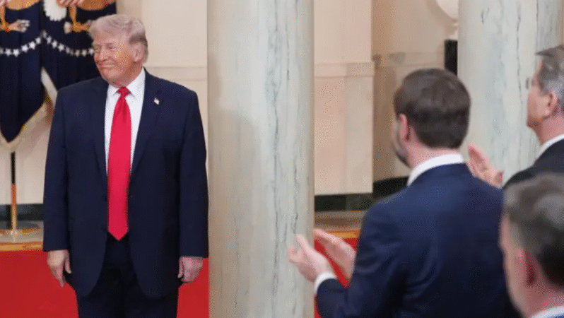 Trump: İran’daki operasyonlar bitmek üzere, 2-3 haftada çok sert darbe vuracağız