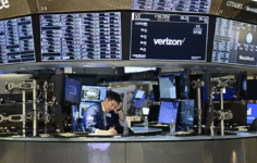 New York borsası Trump’ın İran açıklamaları sonrası düşüşle açıldı