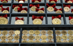 Altın piyasasında dalgalı hafta: Jeopolitik riskler yön verdi