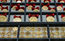 Altın piyasasında dalgalı hafta: Jeopolitik riskler yön verdi