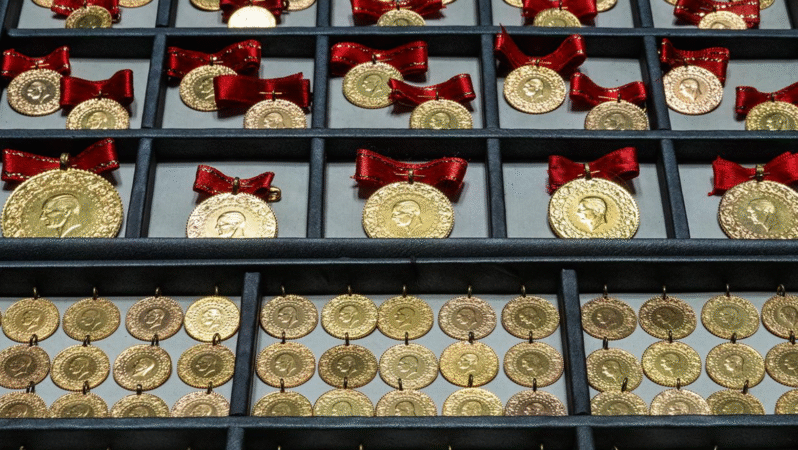 Altın piyasasında dalgalı hafta: Jeopolitik riskler yön verdi