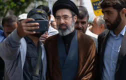 Hamaney: İran donanması düşmanlarına yeni yenilgiler yaşatmaya hazır