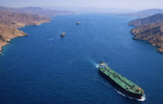 Petrol ve LPG Tankerleri Hürmüz Boğazı’nı Geçti, 4 LNG Tankeri Boğaz Yönünde İlerliyor