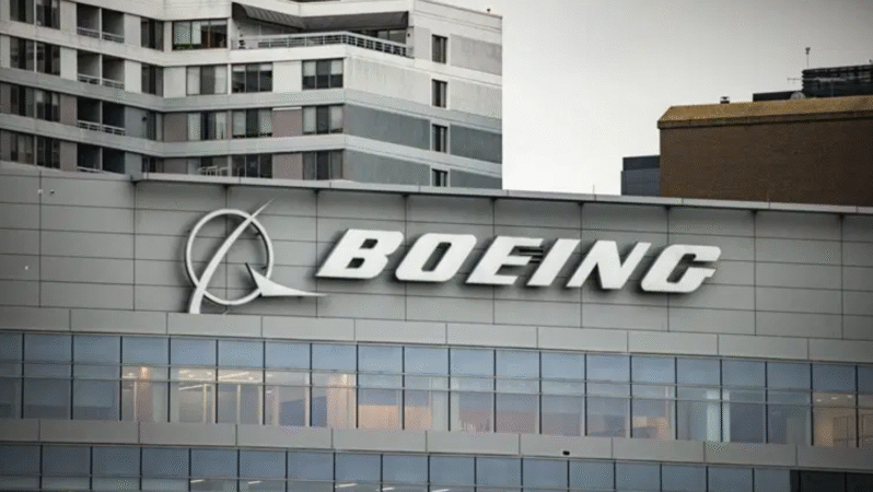 Boeing ilk çeyrekte gelirini artırdı, toparlanma sinyalleri güçlendi