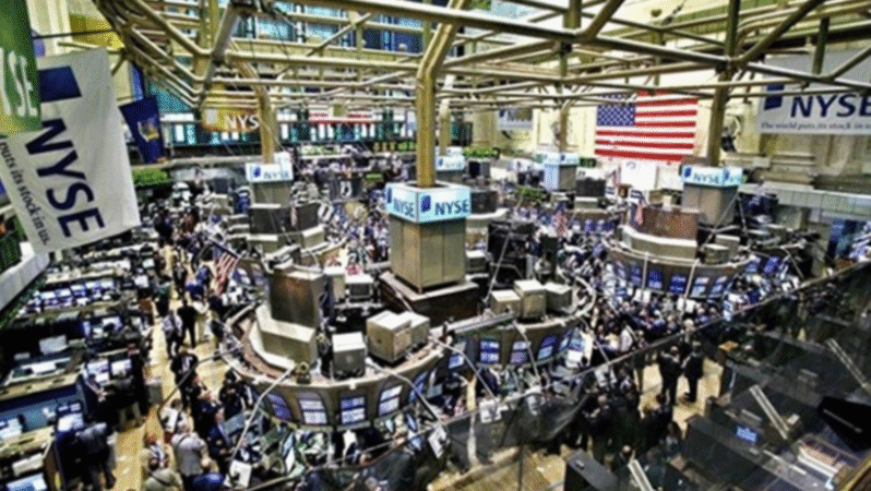 New York Borsası Jeopolitik Riskler ve Karışık Bilançoların Baskısıyla Geriledi