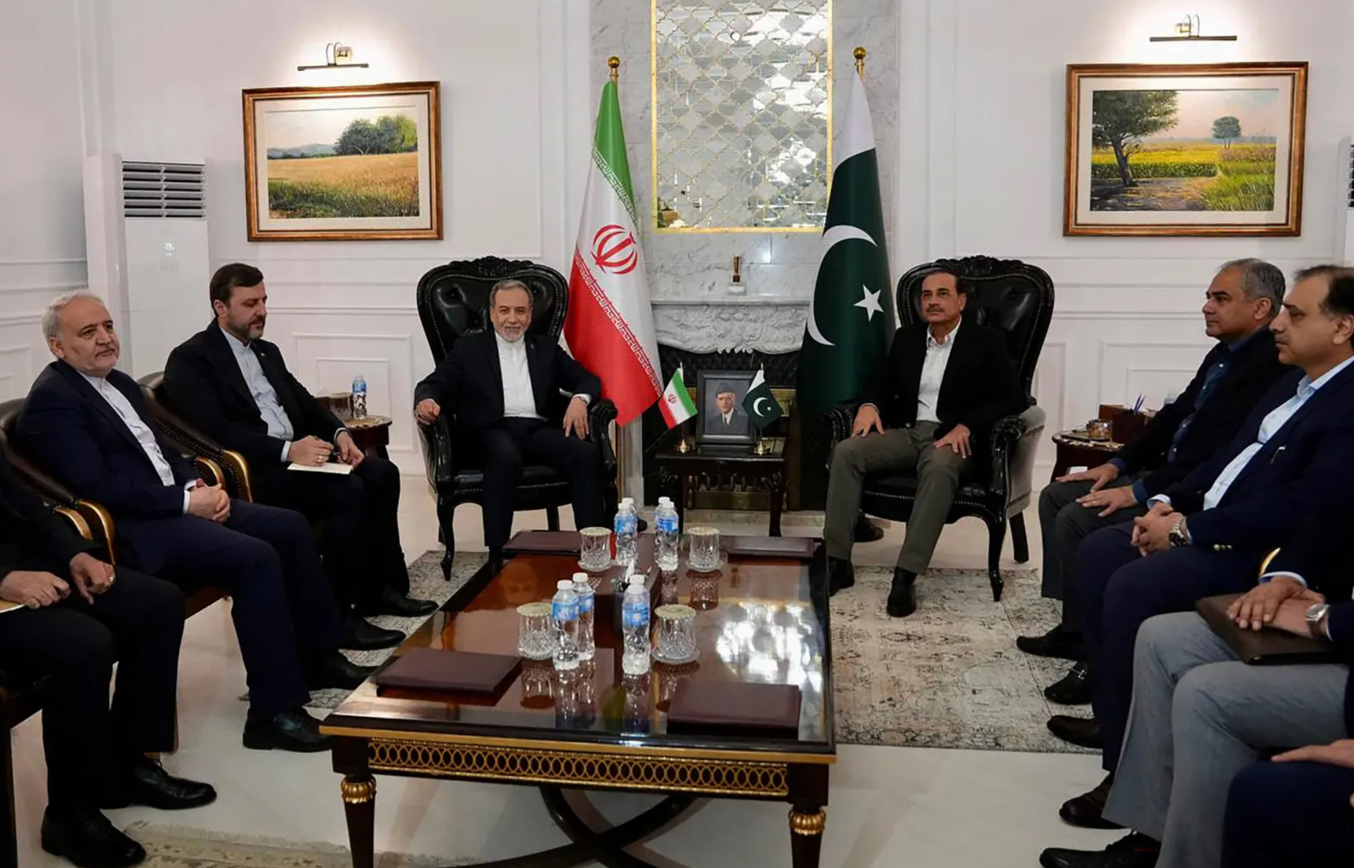 İran’dan Pakistan Görüşmesi Yalanlaması