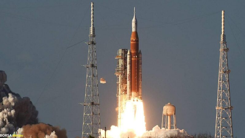 Ayda kritik görev tamamlandı: Artemis II ekibi Dünya’ya doğru yola çıktı