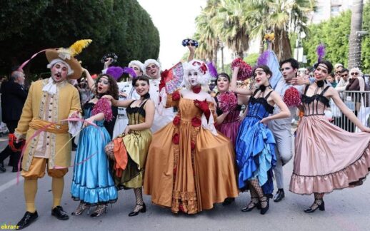 Portakal çiçeği, Adana ekonomisini lezzetlendirdi