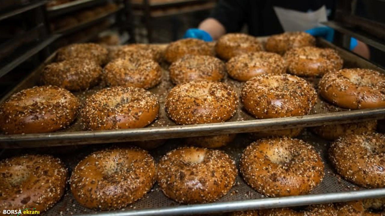 Sabahları önünde kuyruk oluyordu, tüm şubelerini bir gecede kapattı
