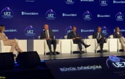 Uluslararası Ekonomi Zirvesi 2026: ‘Global ekonomide yeni dengeler ve Türkiye’ oturumu gerçekleşti