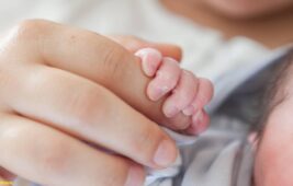 Yasa komisyonda kabul edildi: Kadınların doğum izni süresi uzatılıyor