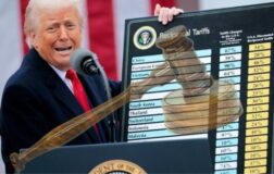 Mahkemeden Trump Tarifelerine Engel