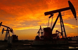 Petrolde Sert Dalgalanma: Gözler Hürmüz Boğazı’nda