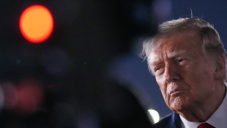 Trump: ABD, Düşürülen Apache Helikopterine Yanıt Verecek