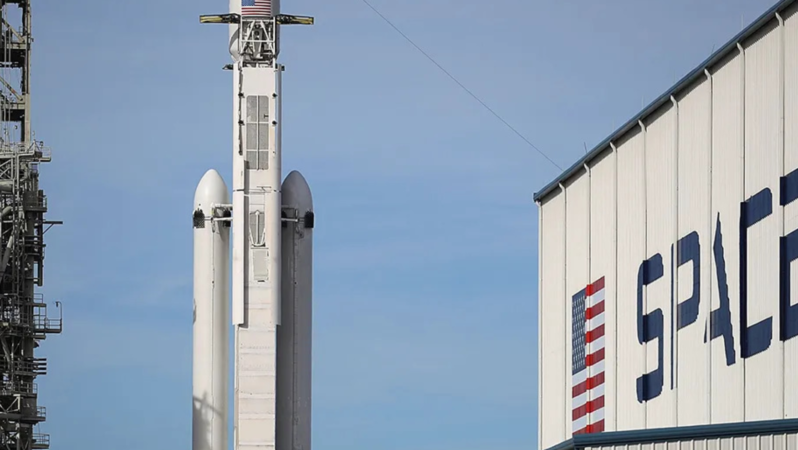 SpaceX Nasdaq’ta İşlem Görmeye Başladı, Piyasa Değeri 2 Trilyon Doları Aştı