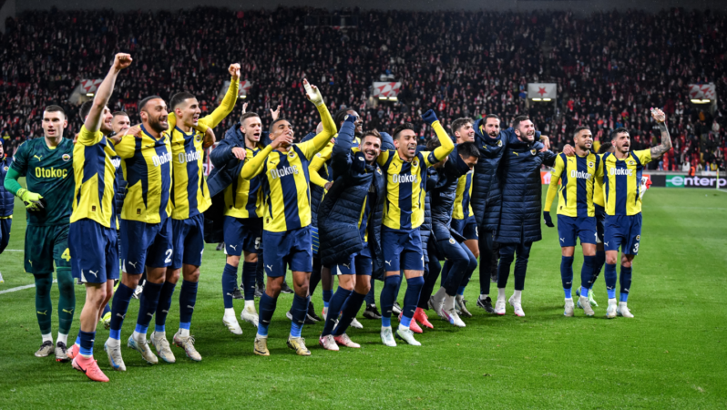 FENER’e UEFA’dan 7 Milyon Euro Ceza