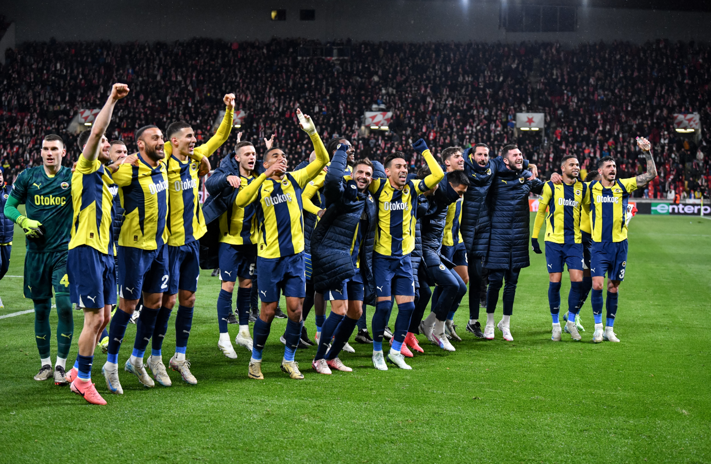 FENER’e UEFA’dan 7 Milyon Euro Ceza