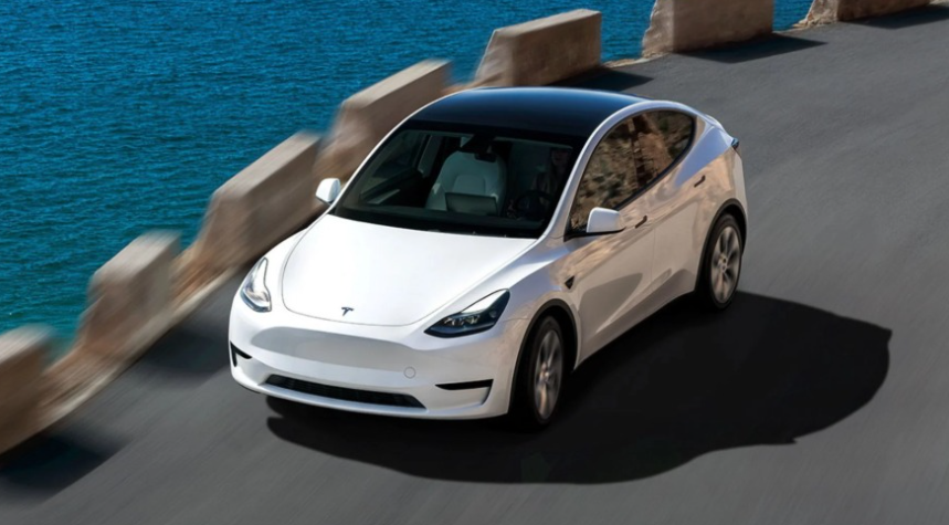 Tesla Rekor Teslimatla Şaşırttı