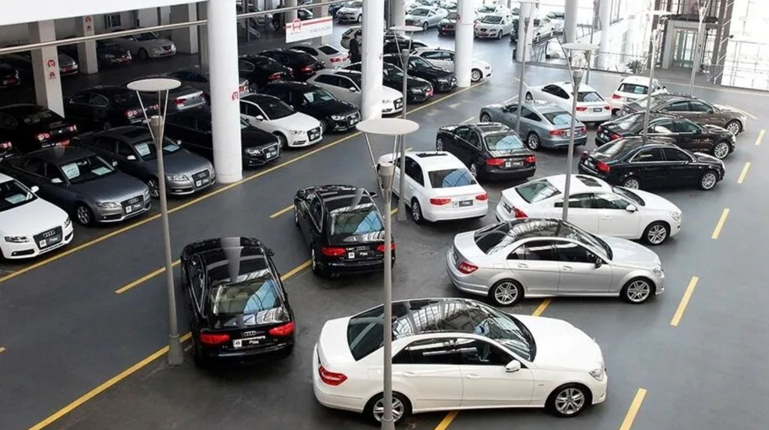 Otomotiv Pazarı Daralma Sinyali