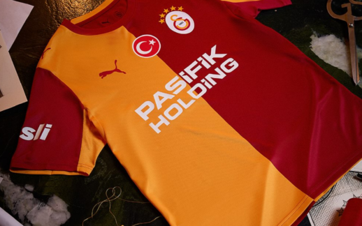 Galatasaray Beş Yıldız Formaları Tanıttı