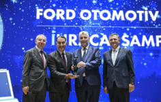 Otomotivde İhracat Şampiyonları Ödüllendirildi