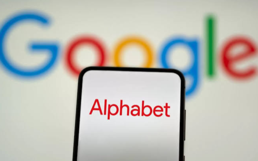Alphabet Gelirlerini Yüzde Yirmi Dört Artırdı