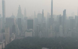 Kanada Yangınları New York’u Duman Altına Aldı