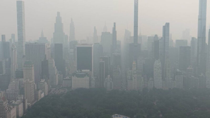 Kanada Yangınları New York’u Duman Altına Aldı