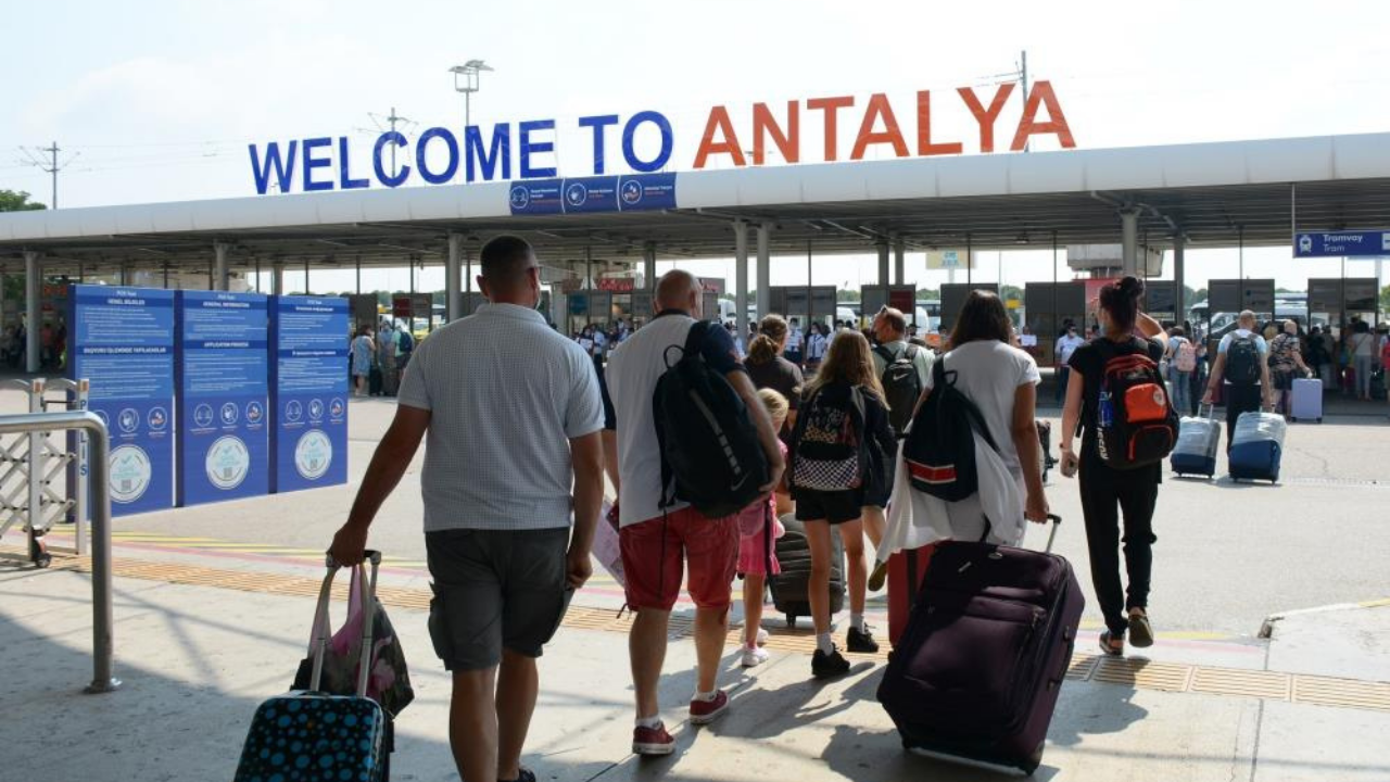 Yerli Turist Harcamalarında Rekor Artış