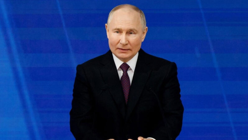 Putin Akaryakıt Sorunlarının Geçici Olduğunu Belirtti