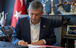 Siyasette Yeni Dönem Yeni Parti