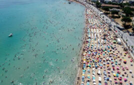 Her İki Türk’ten Biri Tatil Yapamıyor