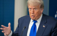 Trump’tan Askeri Tatbikatlara Kısıtlama Kararı