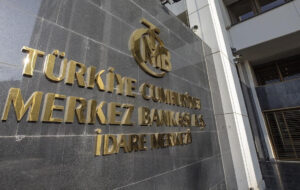 Trump’tan Körfez Ülkelerine Sert Uyarı