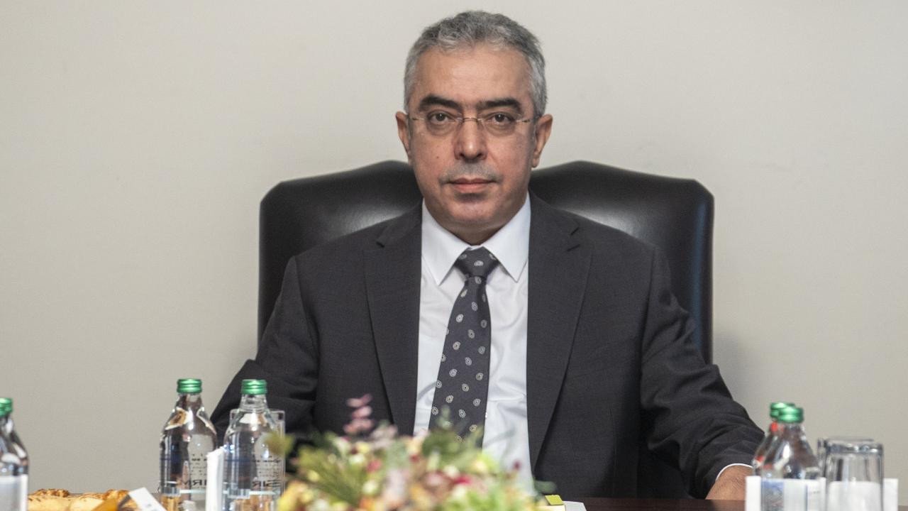 Yeni Anayasa İçin Referandum Mesajı
