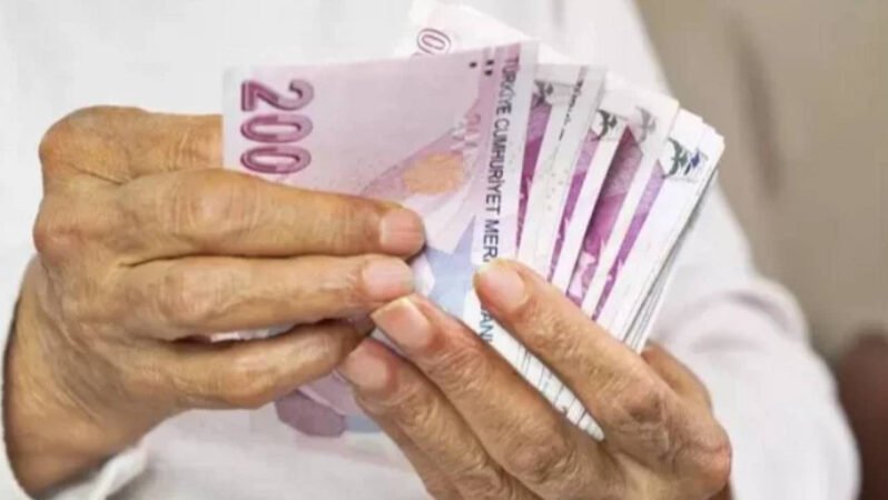 Emekli Promosyon Yarışı Hız Kesmiyor