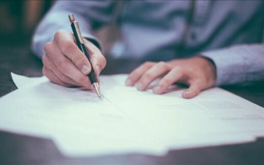 BIST 100’de Rekor Hacimle Kritik Direnç Seviyeleri İzleniyor
