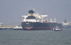 Hürmüz Boğazı’nda İki Tanker Vuruldu