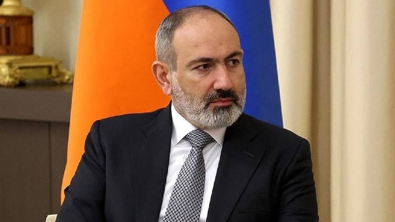 Paşinyan: Rus Üssü Çekilebilir