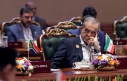 Pezeşkiyan’dan BRICS’e Yerel Para Çağrısı