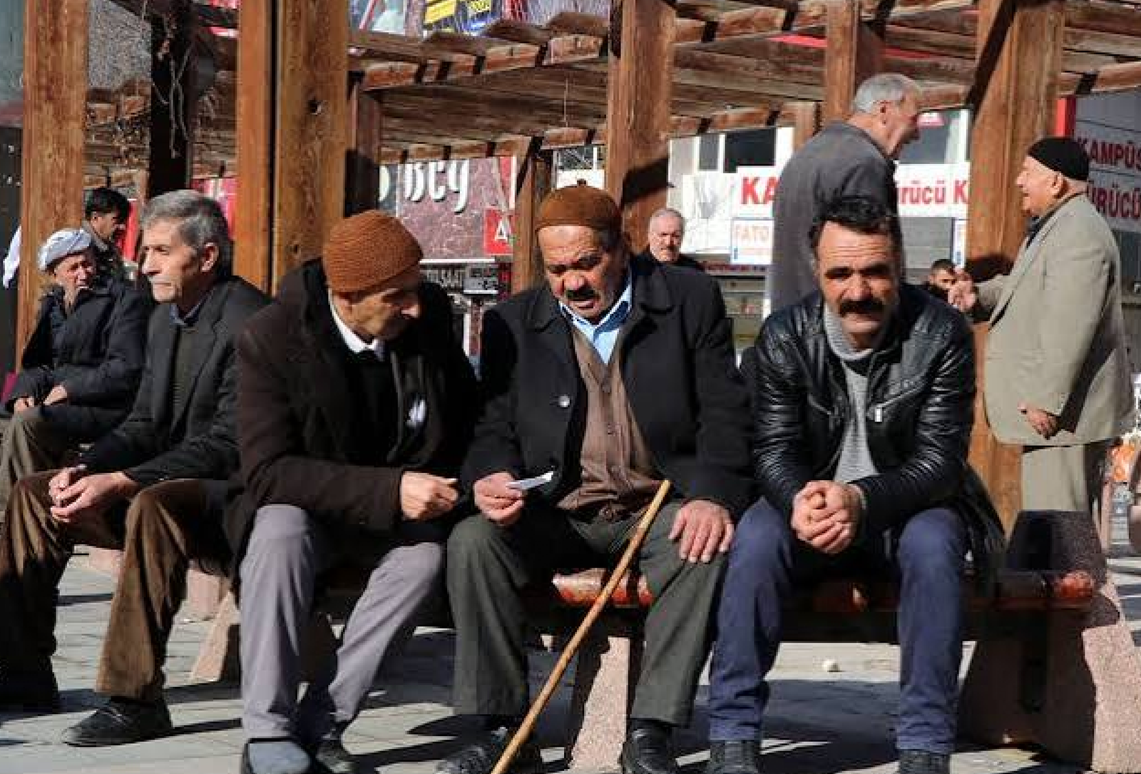Emeklilere Müjde: Maaşını Taşıyanlara Ödenen Güncel Promosyon Tutarları Belli Oldu