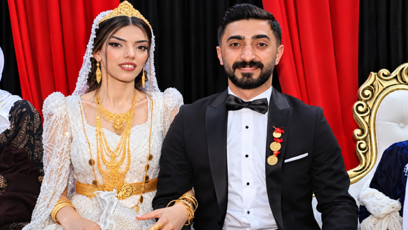 Eşinizin Altınlarıyla Araba Aldıysanız Dikkat: Yargıtay’dan Emsal İade Kararı