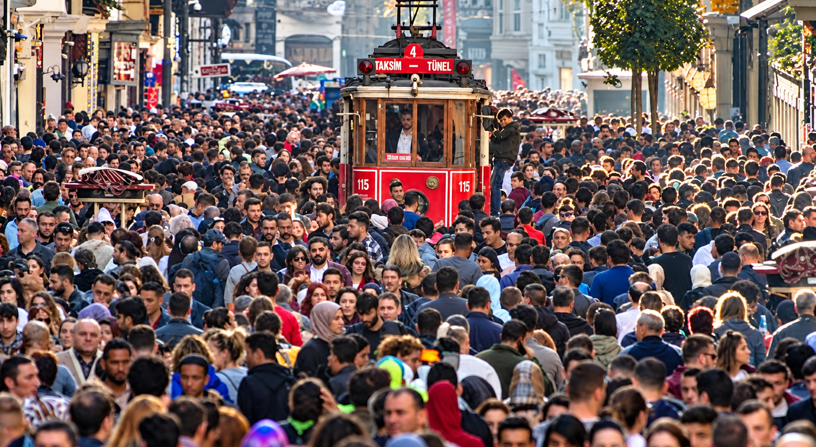 Son Dakika: Yoksulluk Sınırında Yeni Rakam Belli Oldu, Dört Kişilik Ailenin Geçim Maliyeti 123 Bin Lirayı Aştı
