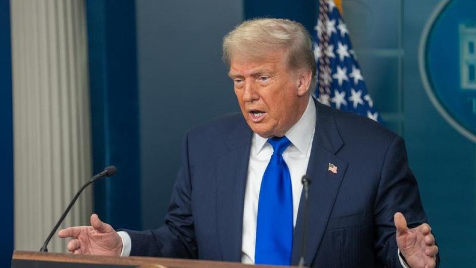 Trump, Ukrayna’nın Rusya’daki Dizel Rafinerilerini Hedef Almasını Eleştirdi