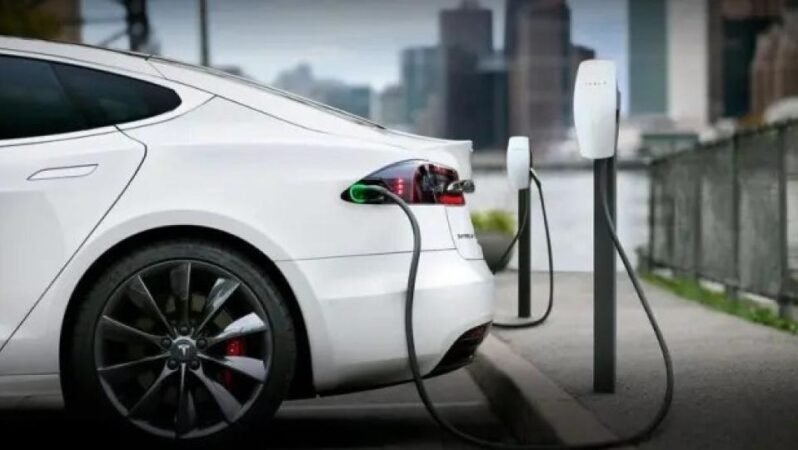 Avrupa’da Elektrikli Araç Satışlarında Yüzde 70’lik Sıçrama