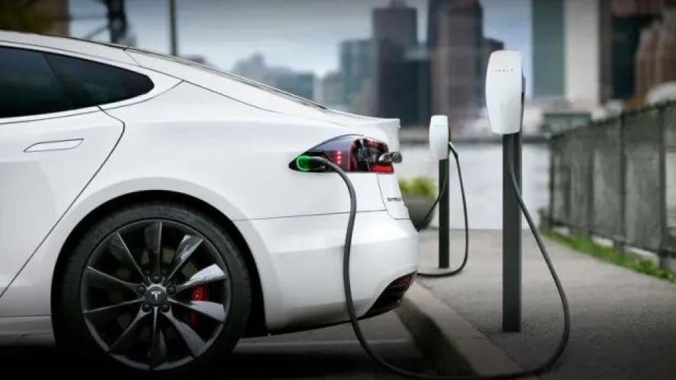 Avrupa’da Elektrikli Araç Satışlarında Yüzde 70’lik Sıçrama