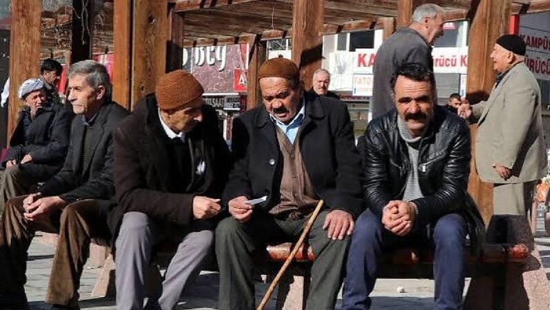 Ne Zaman Ve Ne Kadar Maaşla Emekli Olurum? İşte 2026 Prim Günü, Yaş Ve Kök Maaş Hesap Tablosu